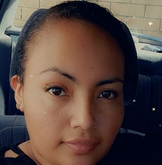 Profile Picture of Lovely Chapinsita (@lchapinsita) on Poshmark