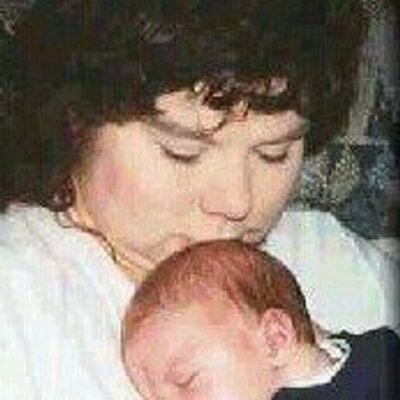 Gail BYRON - Twitter Profile Picture of Gail BYRON (@@Chenko06) on Twitter