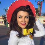 ✨Jen Springer ✨ - Instagram Profile Picture of ✨Jen Springer ✨ (@classycozmetics) on Instagram