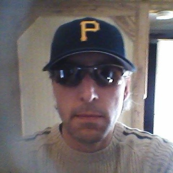 Profile Picture of David Winger (@dwinger601) on Poshmark