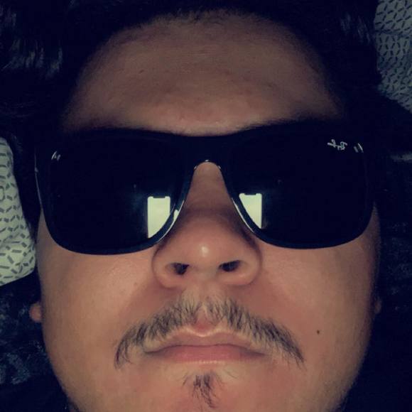 Profile Picture of Carlos Almanza (@carlosalmanza) on Poshmark
