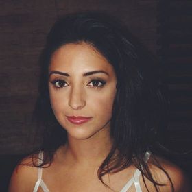 Profile Picture of Joelle M. Marlowe (@joellemarlowe) on Pinterest
