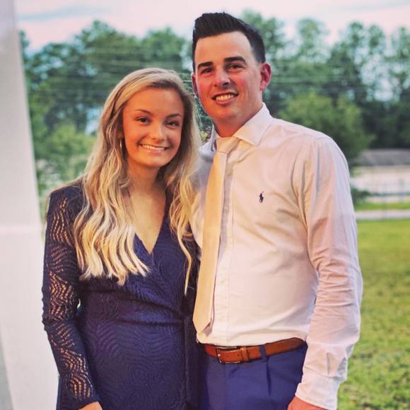 Jerry leigh Goodwin - Poshmark Profile Picture of Jerry leigh Goodwin (@jlgoodwin1012) on Poshmark