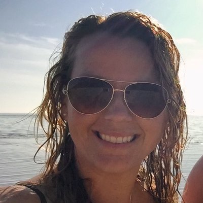 Profile Picture of Kelly McDougall (@KellyMMMcD) on Twitter