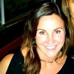 Profile Picture of Dayna Perry (@daynaclaytonerry) on Instagram