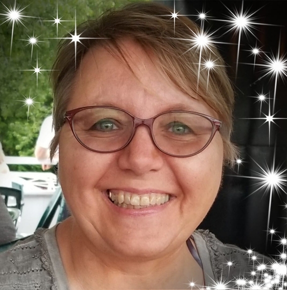 Profile Picture of Jean Kampfer (@jkampfer43) on Poshmark