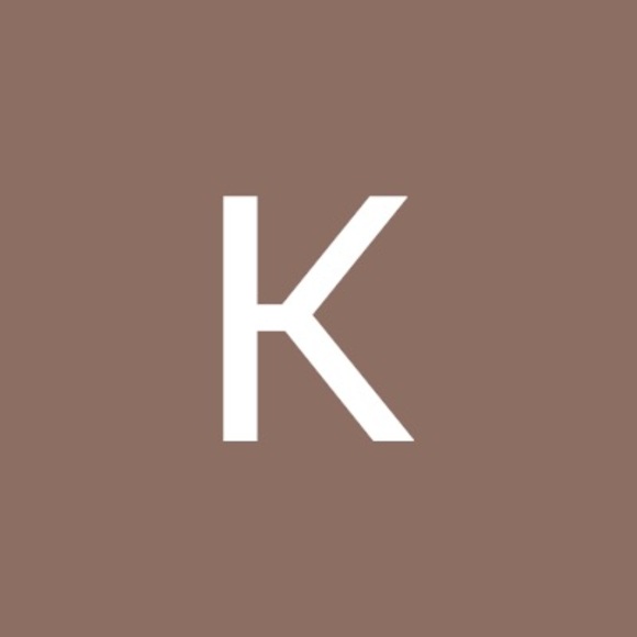 Profile Picture of Kaizer Papenhagen (@kaizerp) on Poshmark