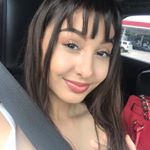 Profile Picture of KYLIE 🌺🌸🌼🦋💫 (@kylie.wasnt.ready) on Instagram