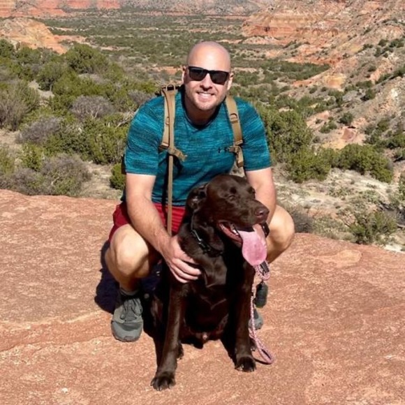 Profile Picture of Miles Wallace (@miles5384) on Poshmark