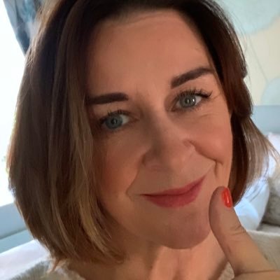 Profile Picture of Lorna Webster (@lornawebster100) on Twitter