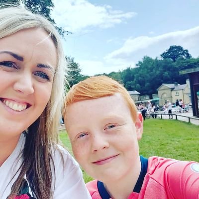 Profile Picture of Clare Gibbons (@clare_gibbons) on Twitter