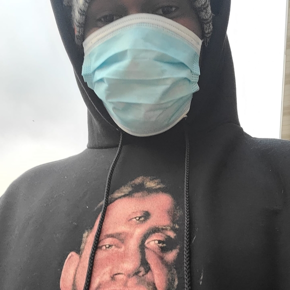 Profile Picture of Cedric Moore (@moorecedric13) on Poshmark