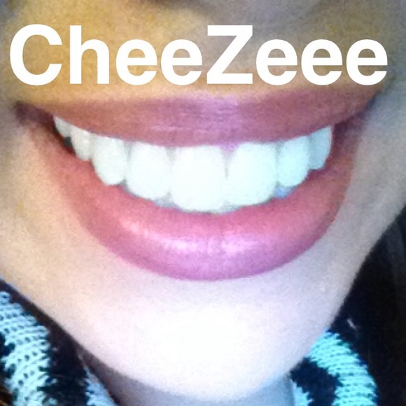 Profile Picture of Jessica Terhune (@ariecaleb24) on Poshmark