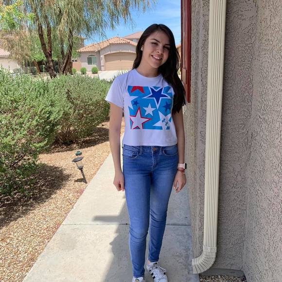 Mia Bartolini morgan - Poshmark Profile Picture of Mia Bartolini morgan (@miabartolini597) on Poshmark