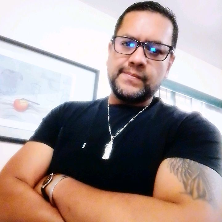 Profile Picture of James C. Henguels (@jamesc.hengels) on Tiktok