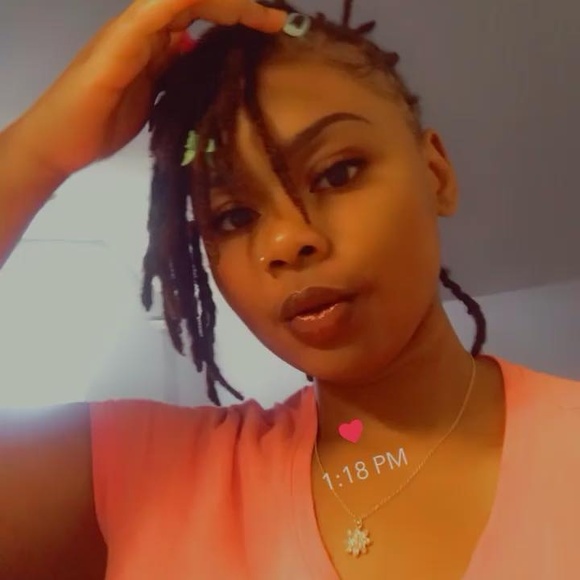 Nae nae Parker - Poshmark Profile Picture of Nae nae Parker (@brandyp873) on Poshmark