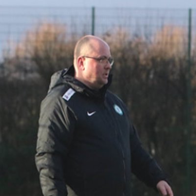 Profile Picture of Tony Heron (@toekneehairrun) on Twitter