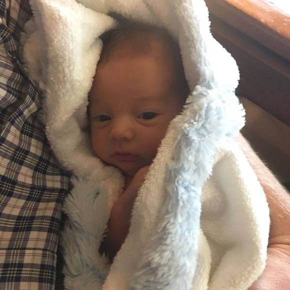 Profile Picture of Laura Kneisel (@lhighmark) on Poshmark