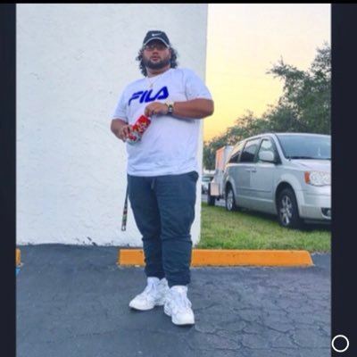 Profile Picture of Nook Crook Maui 💦 (@ChrisGems00) on Twitter