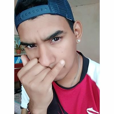 Profile Picture of Nicolás Galarza  🦖 ☄️ (@GalarzaNico2) on Twitter