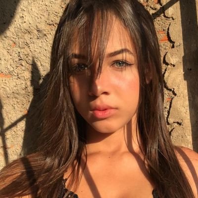 Profile Picture of Júlia Haddad (@juuhaddad_) on Twitter