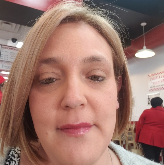 Profile Picture of Chrissy Webb owens (@cowens76) on Poshmark