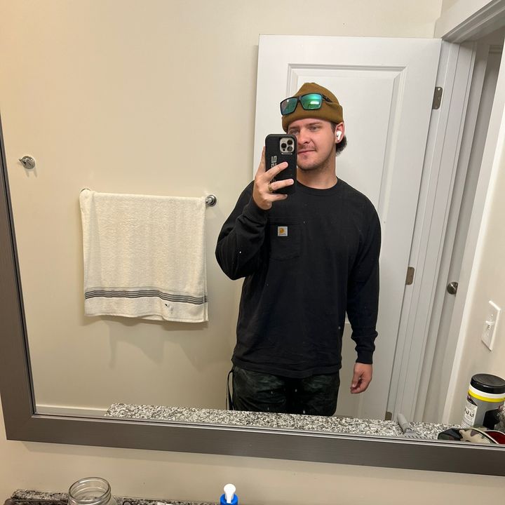 Profile Picture of Robert Steel (@robertsteel8) on Tiktok