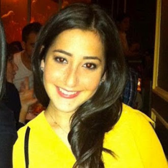 Profile Picture of Danielle Shapiro (@danielleshap917) on Poshmark