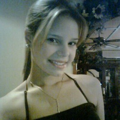 Profile Picture of Geisha Perez Castro (@geiishaa) on Twitter