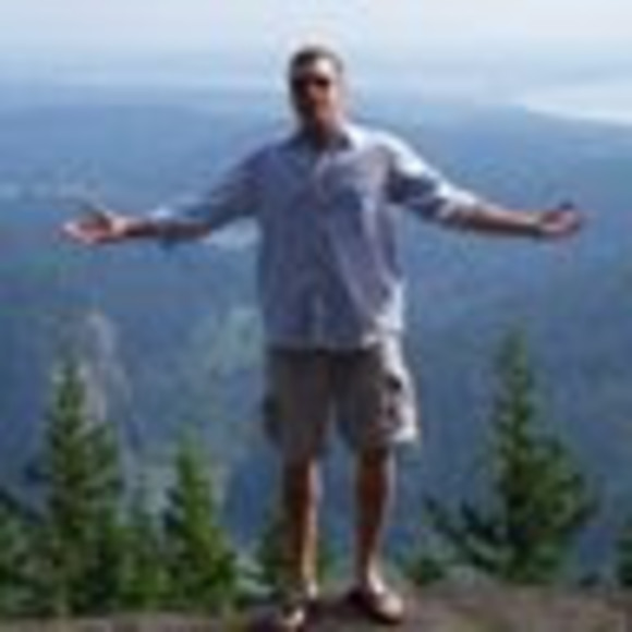 Profile Picture of Matt Vickery (@vickerycr) on Poshmark