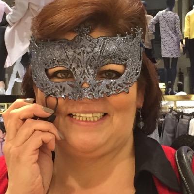 Profile Picture of Brenda Key (@brenda12333) on Twitter