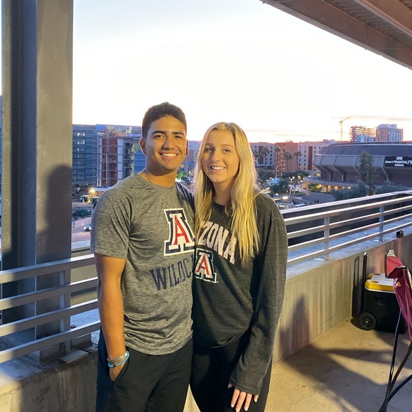 Profile Picture of Daniel Carrizosa (@danielcarrizosa) on Poshmark