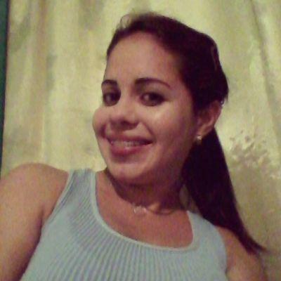 Profile Picture of Roxan Aguilar (@MercedesRoxe) on Twitter