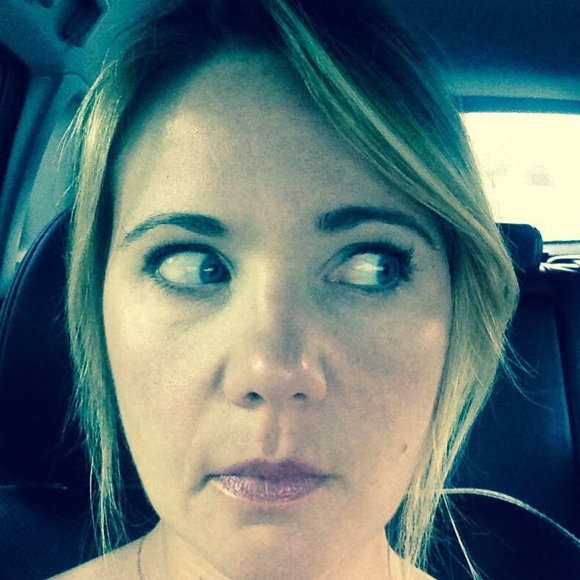 Profile Picture of Sara Stueve (@spargus) on Poshmark