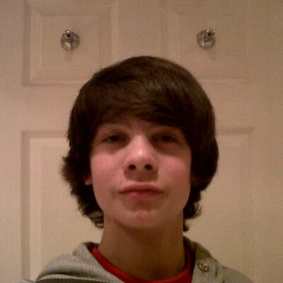 Profile Picture of Alastair Duncan (@Alastairduncan_) on Twitter
