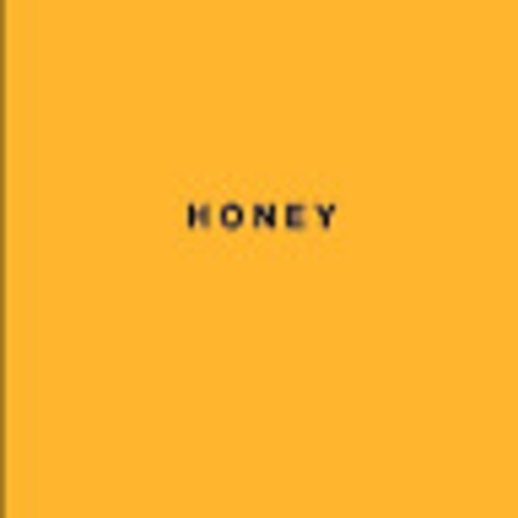 Profile Picture of Paige Marchione (@chill_paige) on Poshmark