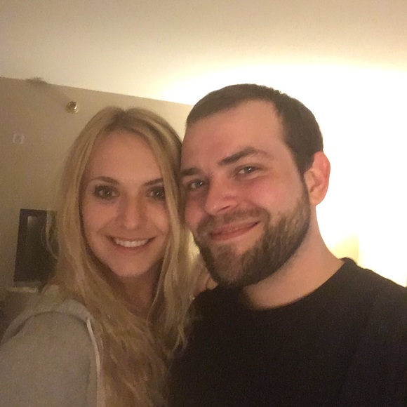 Profile Picture of Ella Moore (@ekm416) on Poshmark