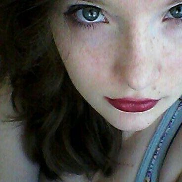 Profile Picture of Cori Debourbon (@CoriDebourbon) on Twitter