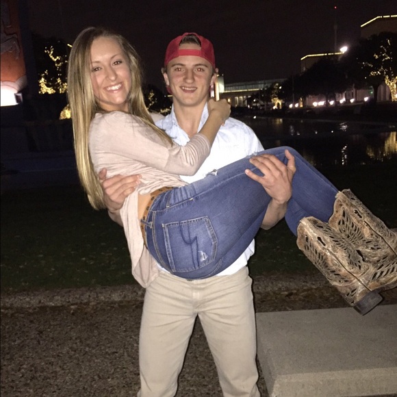 Profile Picture of Michael Huffer (@hufffdaddy) on Poshmark