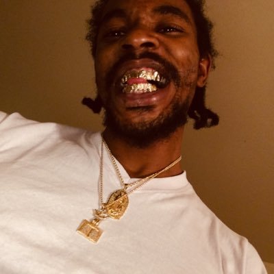 Profile Picture of Tyrone Singletary (@TyroneSingleta5) on Twitter