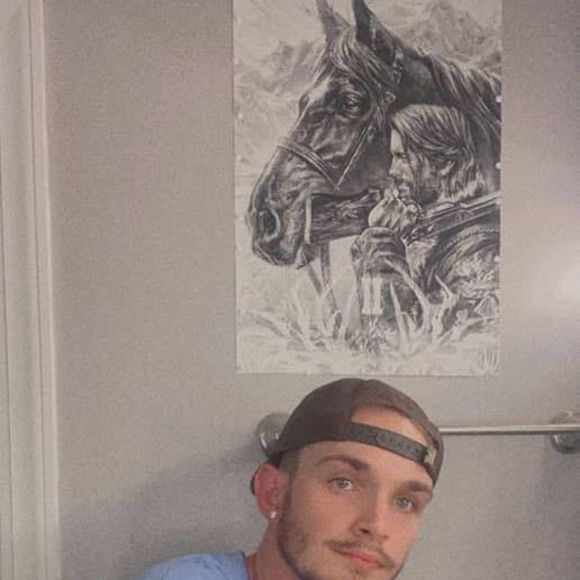 Profile Picture of Joshua Cottle (@joshua_cottle) on Poshmark