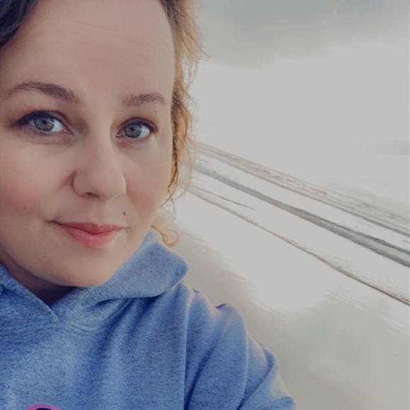 Profile Picture of Stacy Cooper (@stacycooper8285) on Poshmark