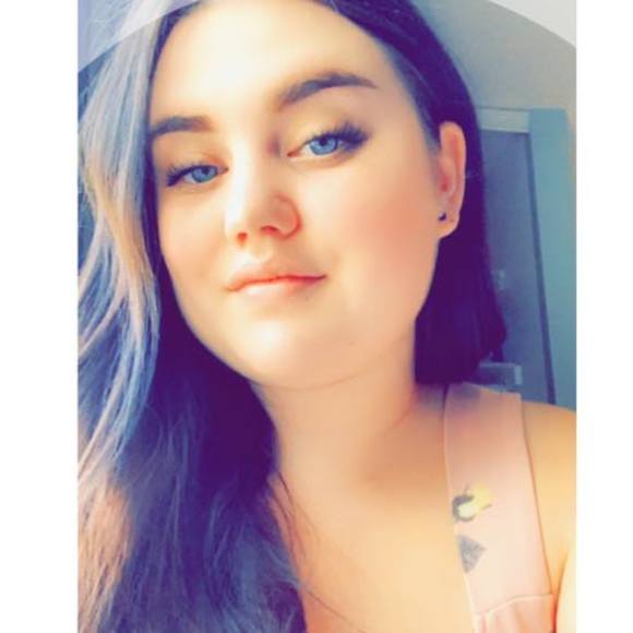Profile Picture of Alexis-ann Plouffe-gingras (@lexys_99) on Poshmark