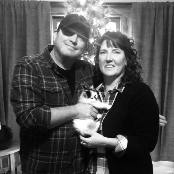 Profile Picture of Heidi Schwoerer (@hjschwoerer) on Poshmark