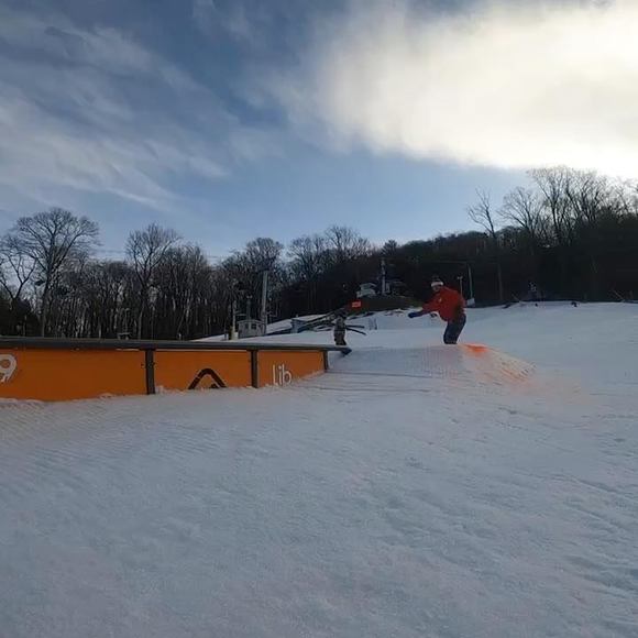 Profile Picture of Steve Akerberg (@steveakerberg) on Poshmark