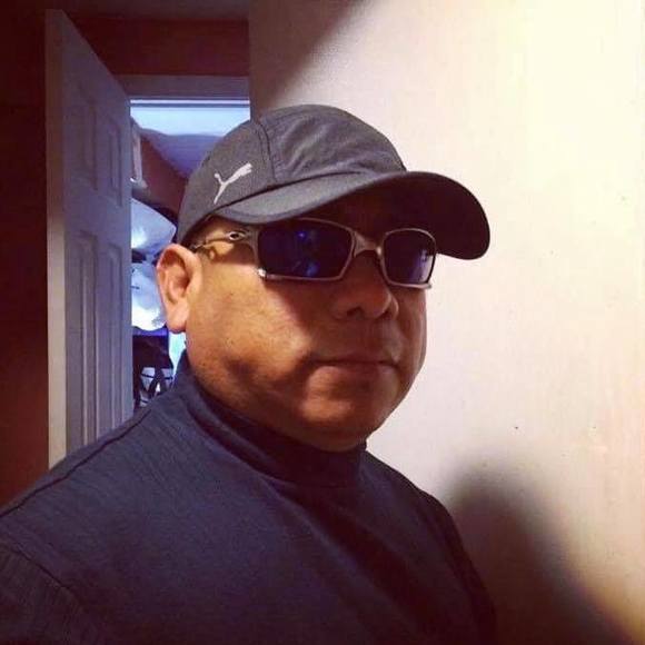 Profile Picture of Jose Calero (@jose_calero) on Poshmark