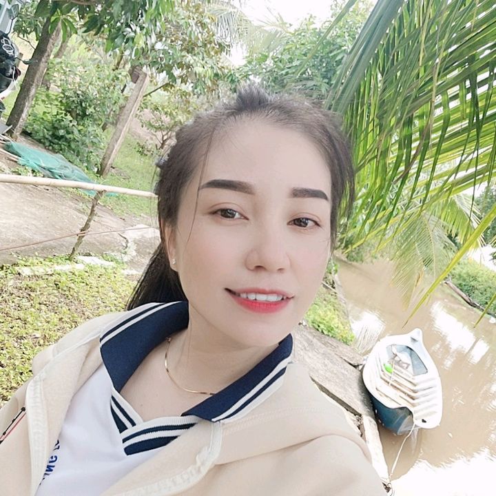 Profile Picture of 💦💦 TUI BÌNH THUỜNG 🍀🍀 (@_congaibacba) on Tiktok