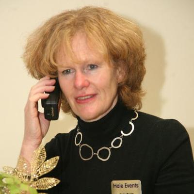 Profile Picture of Jane Pyatt (@janelesleypyatt) on Twitter