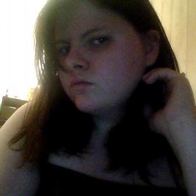 Profile Picture of Elizabeth Weaver (@blingprincess89) on Twitter