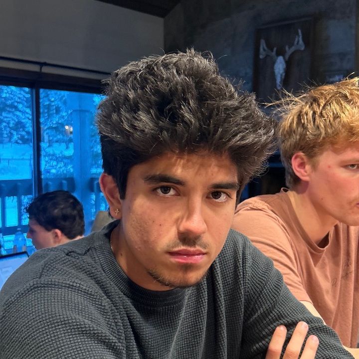 drew_mickelson - Tiktok Profile Picture of drew_mickelson (@drew_mickelson) on Tiktok